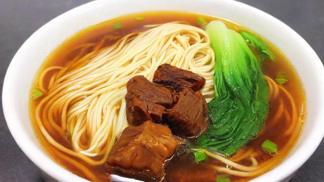 老卤面汤的秘制配方是什么？-第1张图片-益智教育网