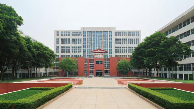 佛山小学教学质量如何?家长真实评价与择校建议-第1张图片-益智教育网 佛山小学教学质量如何?家长真实评价与择校建议-第1张图片-益智教育网