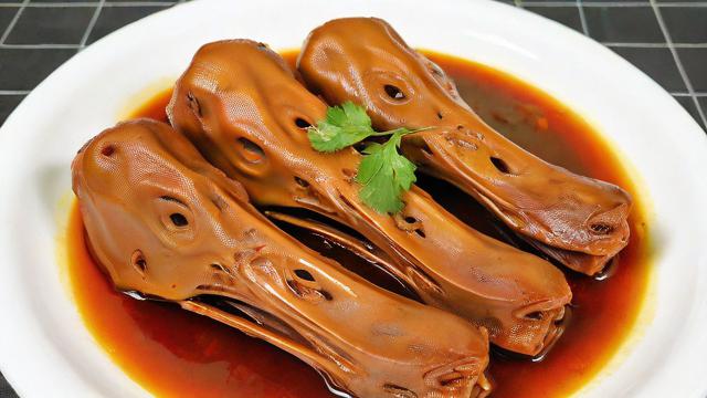 如何制作美味的卤鸭头？-第2张图片-益智教育网