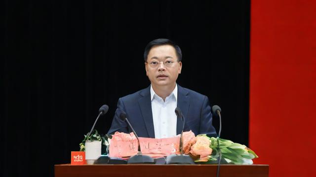如何联系演讲嘉宾？快速获取联系方式的方法-第2张图片-益智教育网