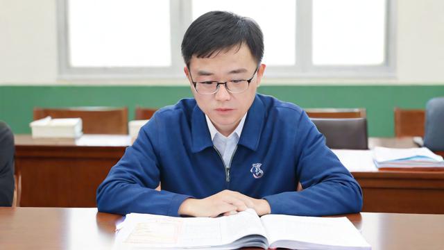 如何进行教师资格面试的报名流程？-第2张图片-益智教育网