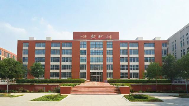 江苏宿迁中学的教学质量和校园环境究竟如何?-第1张图片-益智教育网 江苏宿迁中学的教学质量和校园环境究竟如何?-第1张图片-益智教育网
