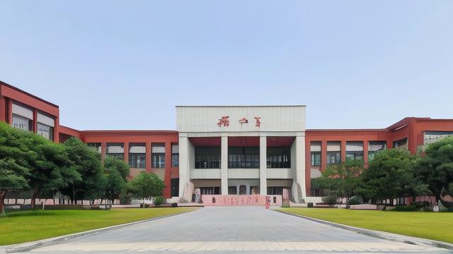 江西理工大学美术学专业实力如何?-第2张图片-益智教育网 江西理工大学美术学专业实力如何?-第2张图片-益智教育网