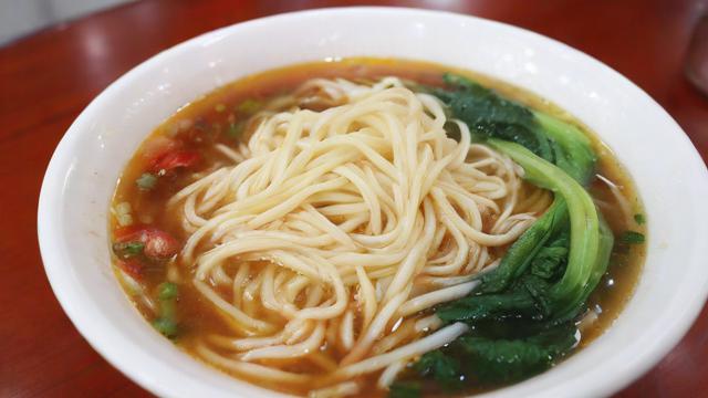 金河中学伙食究竟好不好?学生饮食体验如何呢?-第1张图片-益智教育网 金河中学伙食究竟好不好?学生饮食体验如何呢?-第1张图片-益智教育网
