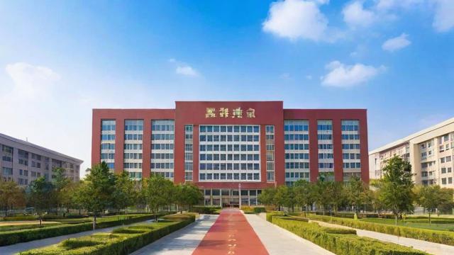 宜都一中高考成绩如何?实力与口碑的双重解析-第1张图片-益智教育网 宜都一中高考成绩如何?实力与口碑的双重解析-第1张图片-益智教育网