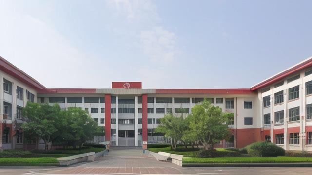 南昌十九中适合孩子吗?教学质量与办学特色深度解析-第1张图片-益智教育网 南昌十九中适合孩子吗?教学质量与办学特色深度解析-第1张图片-益智教育网