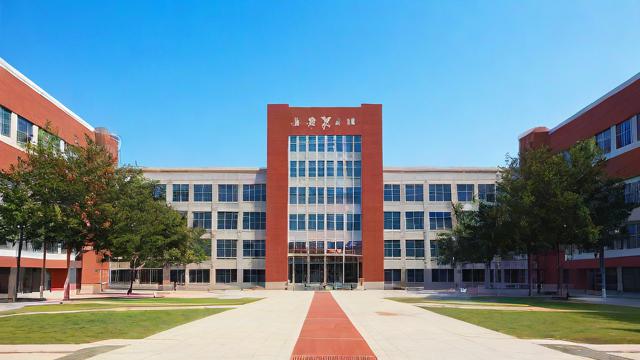 大连13中学教学质量与校园环境究竟如何?-第1张图片-益智教育网 大连13中学教学质量与校园环境究竟如何?-第1张图片-益智教育网