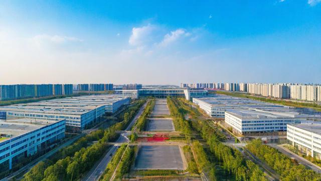 濮阳外国语高教学质量与环境究竟如何呢?-第1张图片-益智教育网 濮阳外国语高教学质量与环境究竟如何呢?-第1张图片-益智教育网
