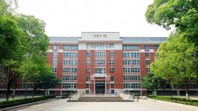 南京人民高中的教学质量和校园环境如何?-第2张图片-益智教育网 南京人民高中的教学质量和校园环境如何?-第2张图片-益智教育网