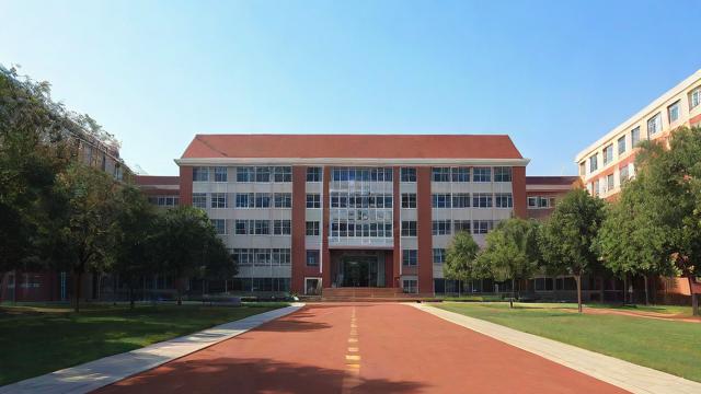 北京市18中学怎么样(北京18中学校怎么样)-第2张图片-益智教育网 北京市18中学怎么样(北京18中学校怎么样)-第2张图片-益智教育网