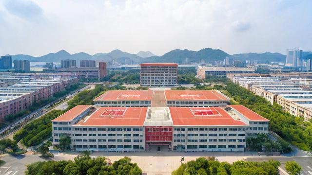 漳州市中考成绩表现如何?-第1张图片-益智教育网 漳州市中考成绩表现如何?-第1张图片-益智教育网
