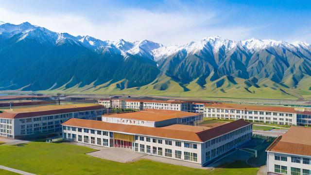 新疆班学校究竟怎么样？-第2张图片-益智教育网