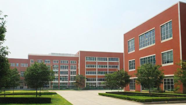 怀化鸣德中学的教学质量和校园环境究竟如何?-第2张图片-益智教育网 怀化鸣德中学的教学质量和校园环境究竟如何?-第2张图片-益智教育网