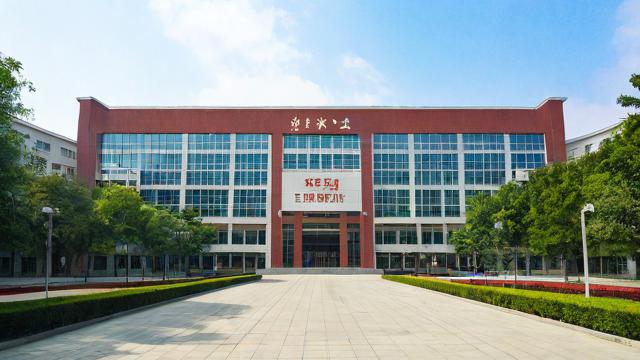 沅陵二中教学质量和校园环境究竟如何?-第1张图片-益智教育网 沅陵二中教学质量和校园环境究竟如何?-第1张图片-益智教育网
