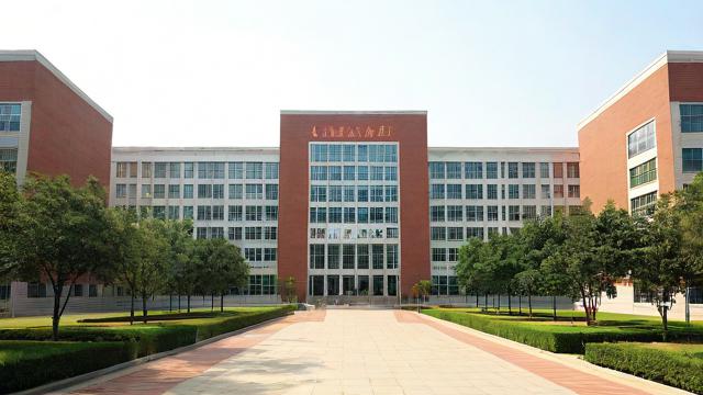 合肥三十五中教学质量和学校环境究竟如何?-第1张图片-益智教育网 合肥三十五中教学质量和学校环境究竟如何?-第1张图片-益智教育网