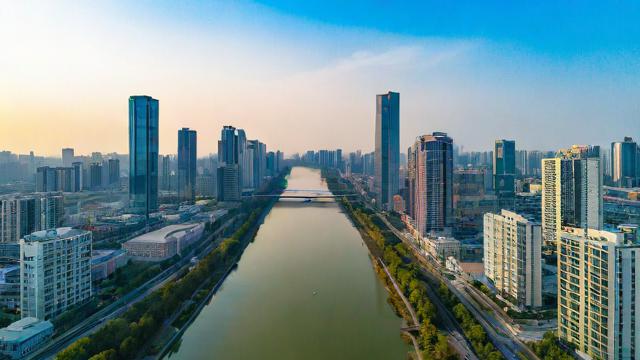 南通的政治环境现状如何？-第1张图片-益智教育网