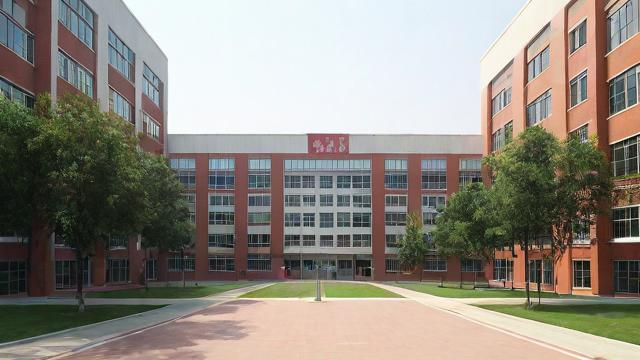 汕头聿怀实验小学到底怎么样？，这个问题探讨了汕头聿怀实验小学的各方面表现，包括教育质量、学校环境、师资力量等。-第2张图片-益智教育网