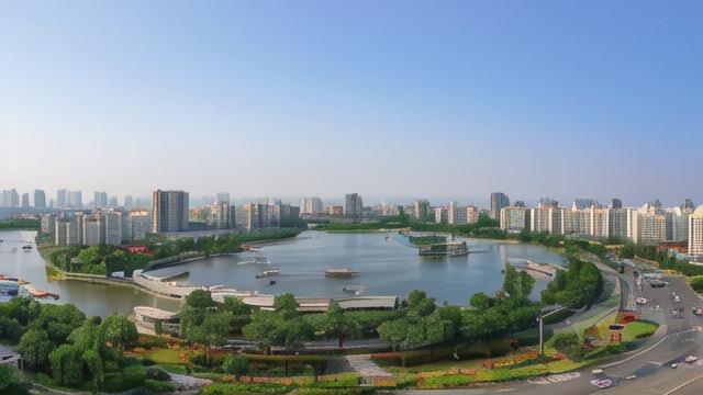 海门普高的环境究竟如何?-第1张图片-益智教育网 海门普高的环境究竟如何?-第1张图片-益智教育网