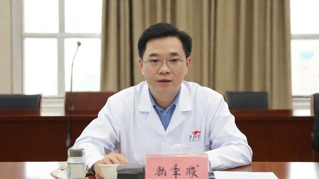汕大眼科研究生如何探索光明事业的学术之路?-第1张图片-益智教育网 汕大眼科研究生如何探索光明事业的学术之路?-第1张图片-益智教育网