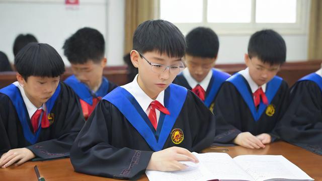 研究生英语分级教学,如何有效提升各层级学生语言能力?-第2张图片-益智教育网 研究生英语分级教学,如何有效提升各层级学生语言能力?-第2张图片-益智教育网