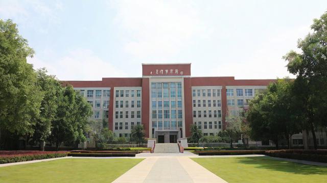 中南大学研究生校招，如何把握机遇开启职业新篇章？-第1张图片-益智教育网