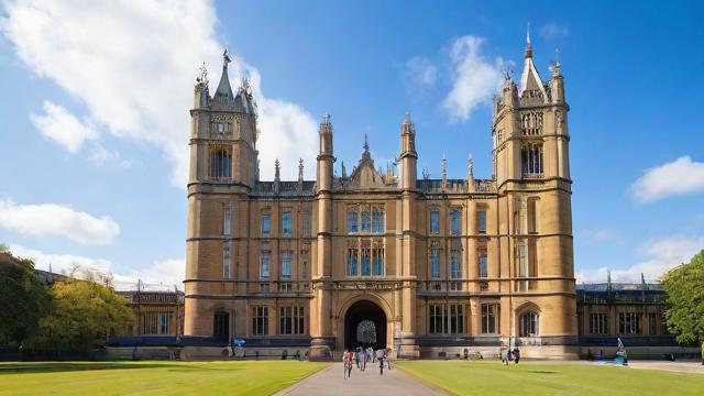 英国研究生和MBA的教育优势与职业前景如何?-第2张图片-益智教育网 英国研究生和MBA的教育优势与职业前景如何?-第2张图片-益智教育网