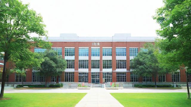 东华大学研究生英语课程有哪些独特之处?-第2张图片-益智教育网 东华大学研究生英语课程有哪些独特之处?-第2张图片-益智教育网