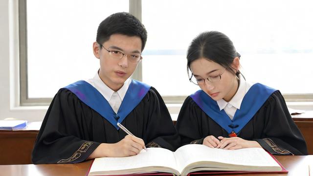 研究生究竟要读几年?不同专业有别吗?-第1张图片-益智教育网 研究生究竟要读几年?不同专业有别吗?-第1张图片-益智教育网