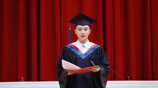 表演系研究生选拔标准究竟有哪些特殊要求?-第1张图片-益智教育网 表演系研究生选拔标准究竟有哪些特殊要求?-第1张图片-益智教育网