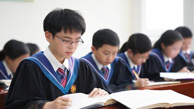 研究生英语几个学期-第1张图片-益智教育网 研究生英语几个学期-第1张图片-益智教育网