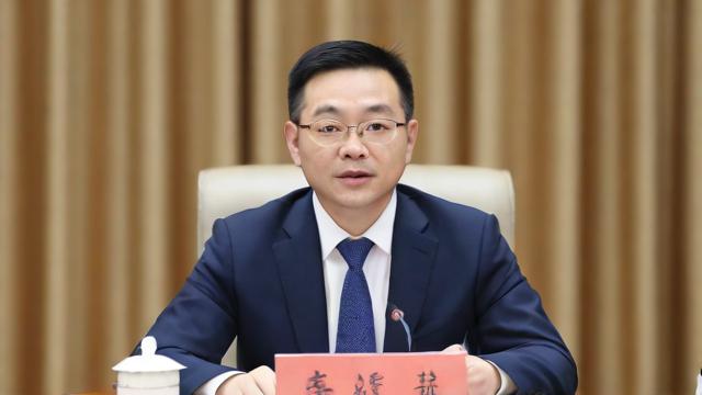 高文涛研究生的研究方向是什么?-第1张图片-益智教育网 高文涛研究生的研究方向是什么?-第1张图片-益智教育网