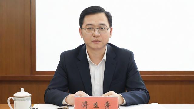 研究生王嘉梁,如何平衡学术与实践?-第1张图片-益智教育网 研究生王嘉梁,如何平衡学术与实践?-第1张图片-益智教育网