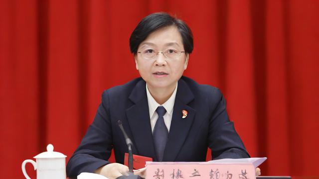 褚静是谁?她的研究生生涯有何特别之处?-第1张图片-益智教育网 褚静是谁?她的研究生生涯有何特别之处?-第1张图片-益智教育网