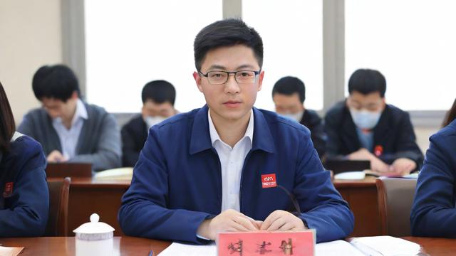 定向生考在职研究生-第2张图片-益智教育网 定向生考在职研究生-第2张图片-益智教育网