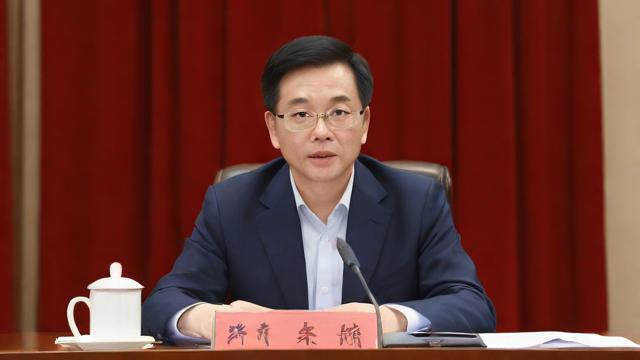 尹忠刚研究生如何深耕学术前沿?-第2张图片-益智教育网 尹忠刚研究生如何深耕学术前沿?-第2张图片-益智教育网