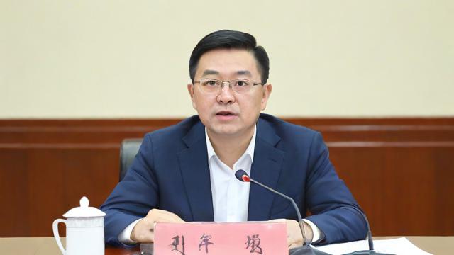 研究生周学进是谁?他的学术成就与经历解析-第2张图片-益智教育网 研究生周学进是谁?他的学术成就与经历解析-第2张图片-益智教育网
