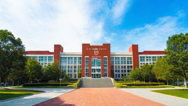 云大研究生院,探索学术前沿的新高地?-第1张图片-益智教育网 云大研究生院,探索学术前沿的新高地?-第1张图片-益智教育网