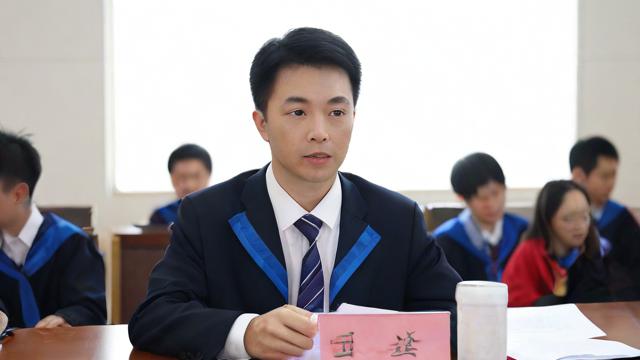 考上研究生后改名,背后有何特殊原因或考量?-第1张图片-益智教育网 考上研究生后改名,背后有何特殊原因或考量?-第1张图片-益智教育网