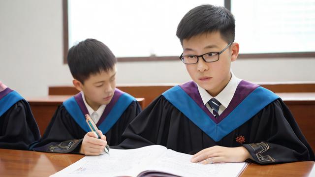 非研究生考编有哪些机会与挑战?-第2张图片-益智教育网 非研究生考编有哪些机会与挑战?-第2张图片-益智教育网