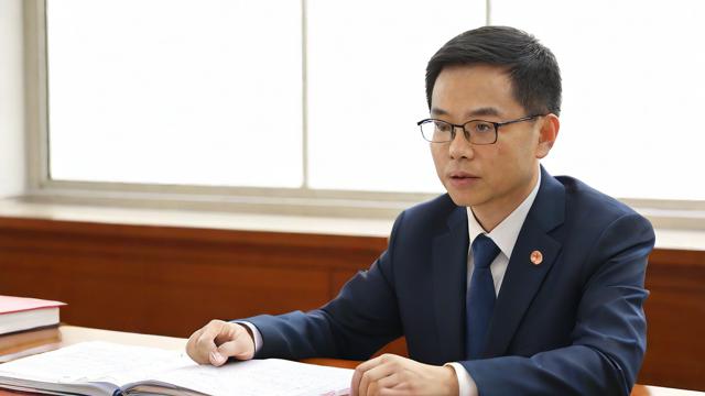 文艺风,公务员考试真题及解析背后,藏着哪些不为人知的备考密码?,直白风,公务员考试真题及解析,究竟能为考生带来多少实际助力?,悬念风,公务员考试真题及解析,是否暗藏通关上岸的关键诀窍?-第2张图片-益智教育网 文艺风,公务员考试真题及解析背后,藏着哪些不为人知的备考密码?,直白风,公务员考试真题及解析,究竟能为考生带来多少实际助力?,悬念风,公务员考试真题及解析,是否暗藏通关上岸的关键诀窍?-第2张图片-益智教育网