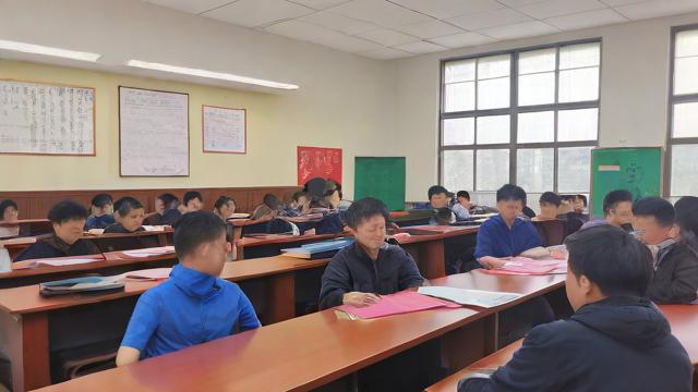 国考与统招，两者有何不同，该如何选择？-第1张图片-益智教育网