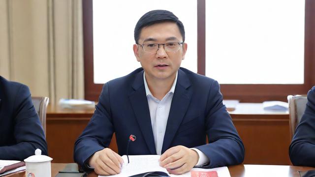 金坛公务员考试,如何高效备考以应对挑战?-第1张图片-益智教育网 金坛公务员考试,如何高效备考以应对挑战?-第1张图片-益智教育网