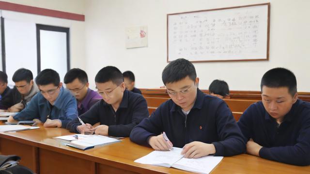 国考阅卷,国考阅卷,如何确保公平与效率?-第1张图片-益智教育网 国考阅卷,国考阅卷,如何确保公平与效率?-第1张图片-益智教育网