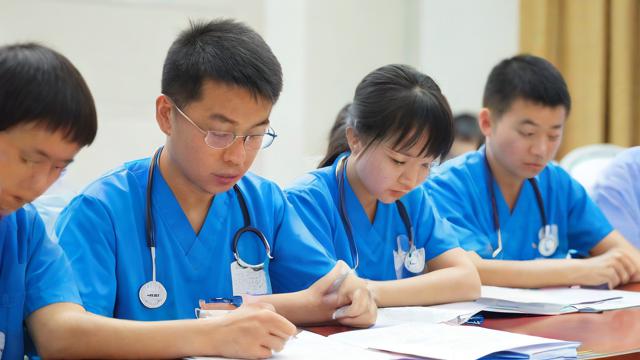 国考护理学,国考护理学,备考攻略与应试技巧有哪些?-第1张图片-益智教育网 国考护理学,国考护理学,备考攻略与应试技巧有哪些?-第1张图片-益智教育网